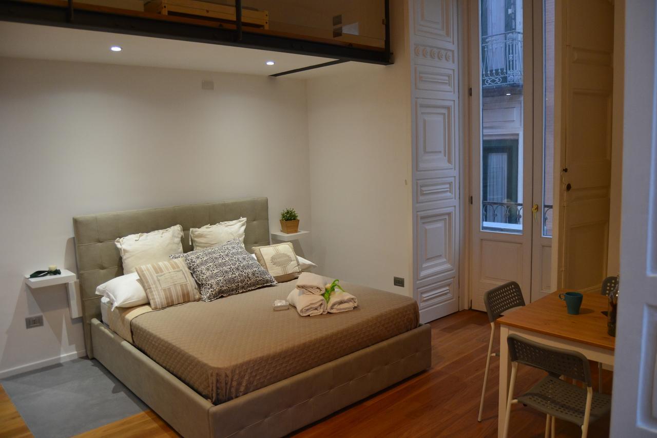 Via Roma Apartment Deluxe Salerno Exterior foto